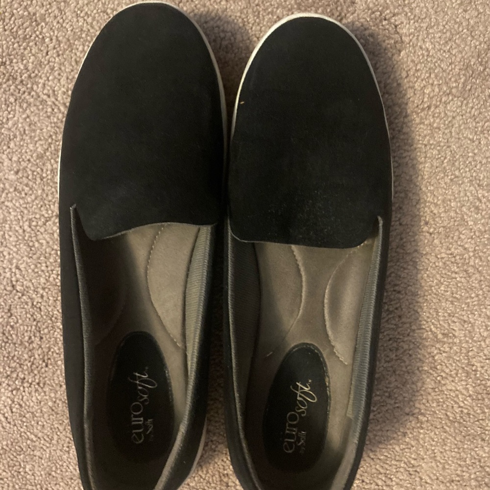 Eurosoft Women's Black Slip-On Shoes. EUC. Black. Size 9. Worn a few times.